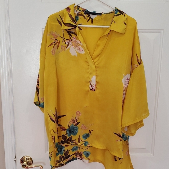 Zara Floral Blouse Yellow/Gold Hi Low medium Oversize - Picture 3 of 10